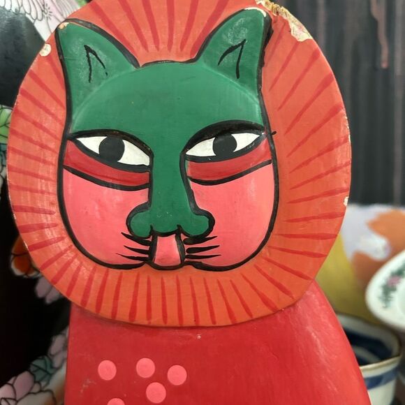 Vintage Red and Green Cat Decor Accent with Mystical Eyes - Picture 7 of 12
